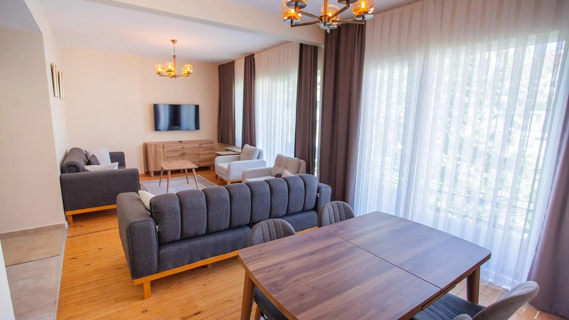 Taksim Square House Apartment Istanbul